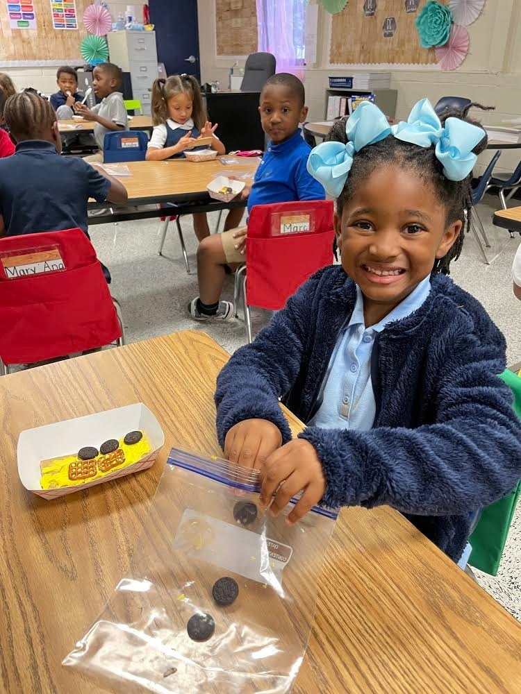 students making school bus