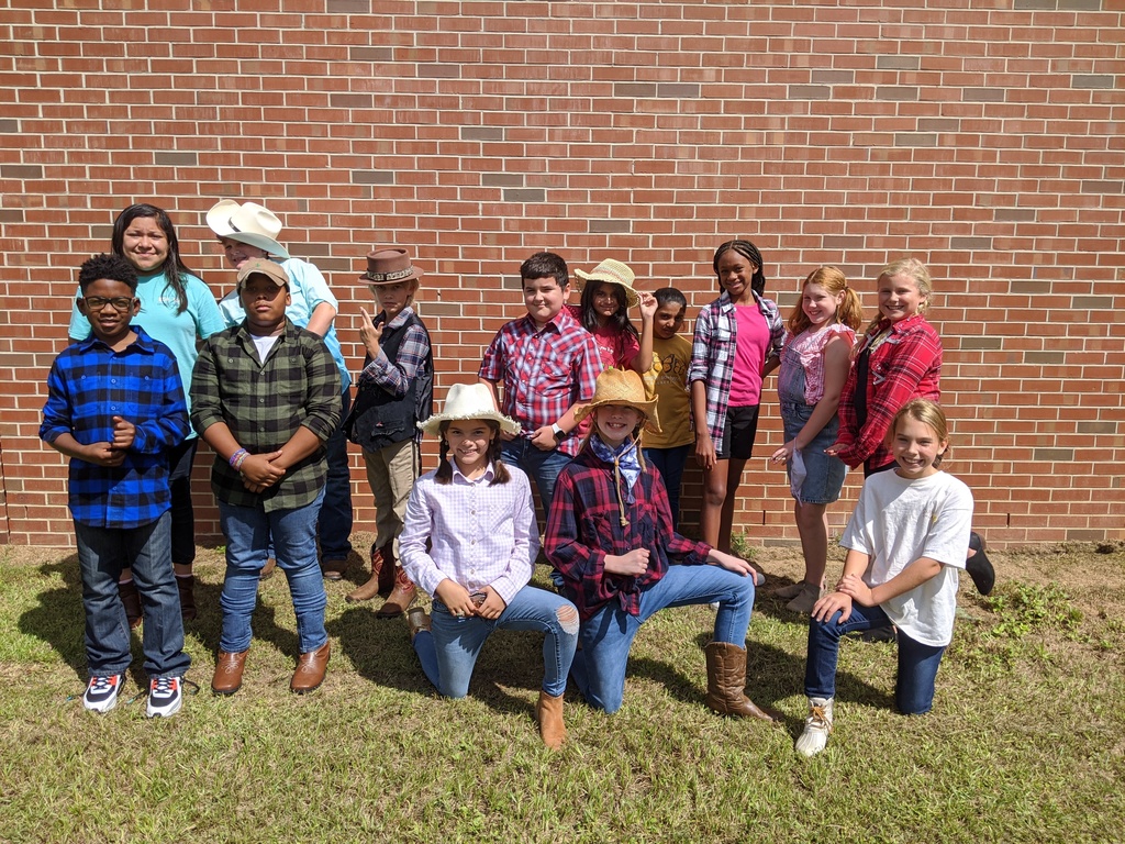 5th graders wearing western wear